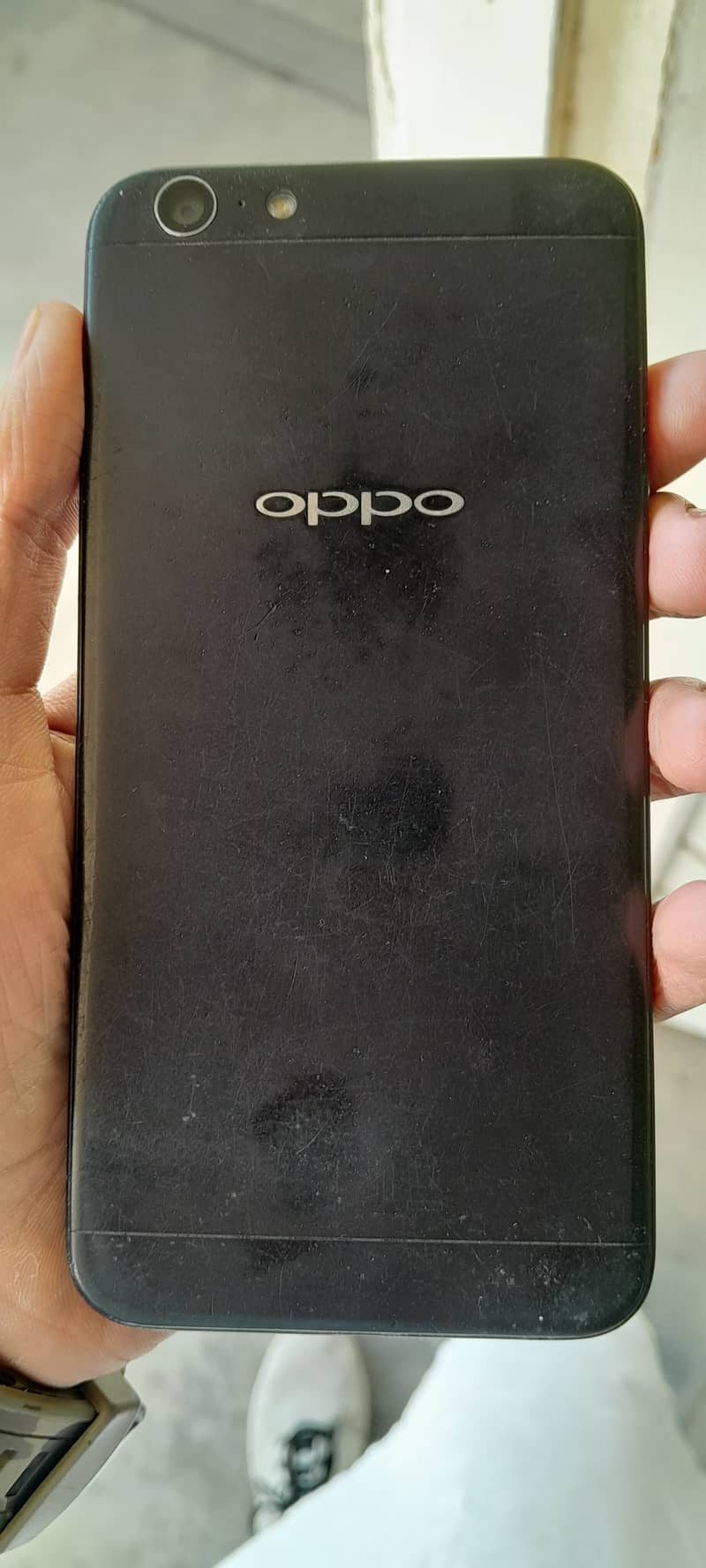 Oppo A57 3GB RAM 32GBROM 1