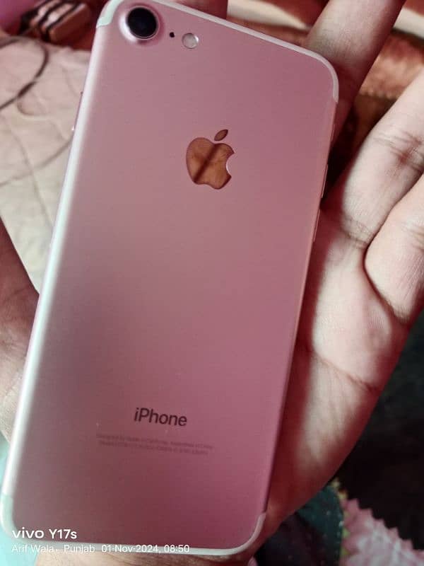 Good condition iphone 7 non PTA For Sale 7