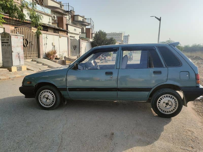 Suzuki Khyber 1994 3