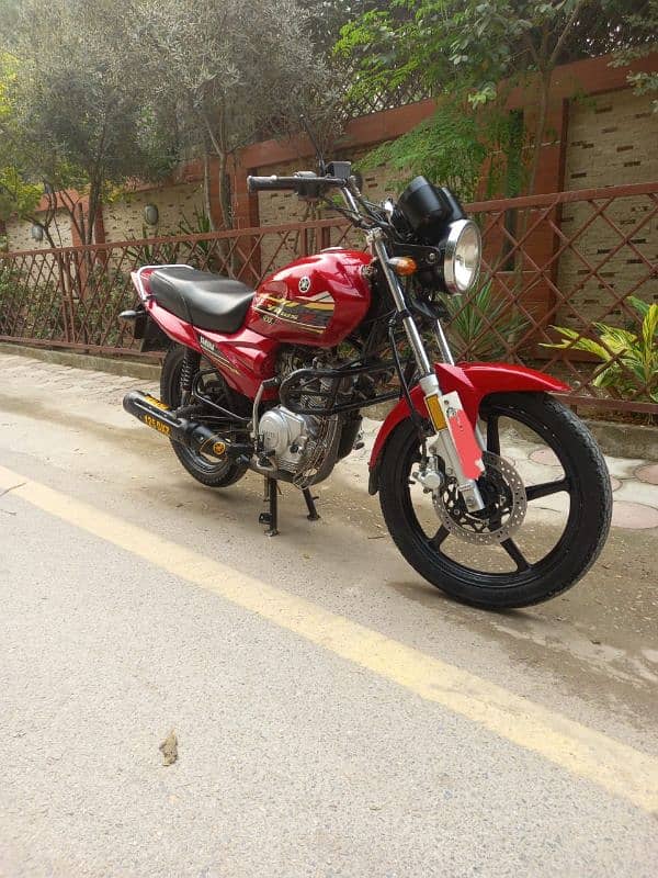 Yamaha YB 125Z-DX for Sale in Rwp Cantt 5