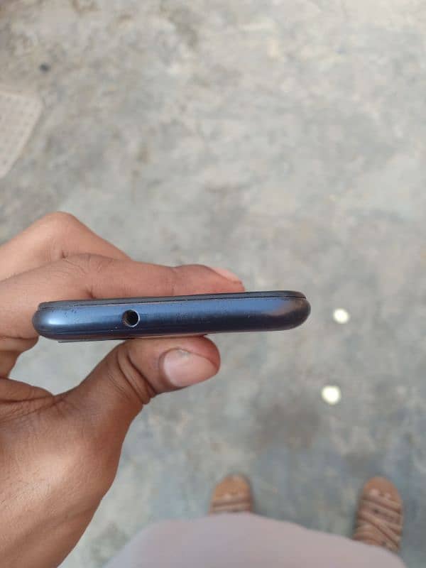 Infinix smart hd 2 32 4