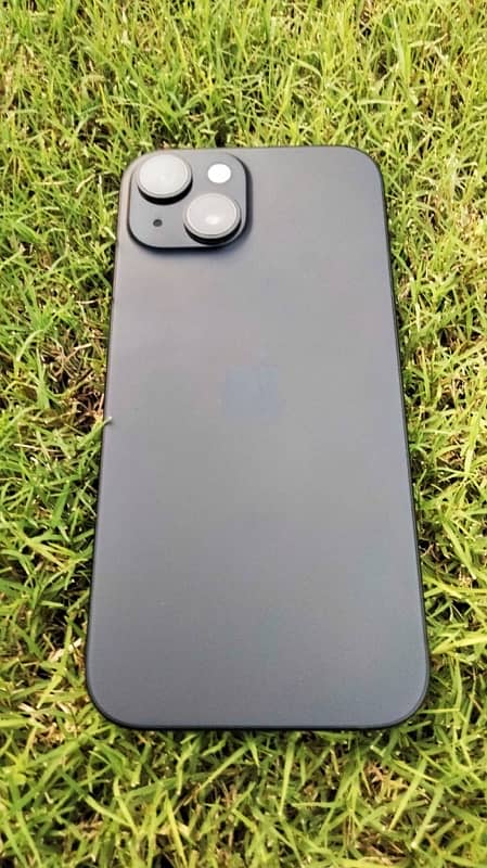 iphone 15(non pta) 4