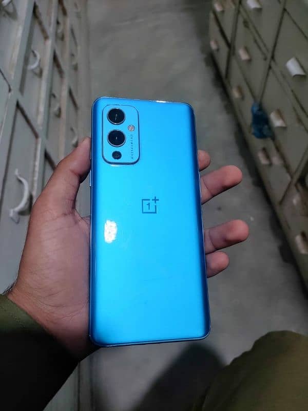 ONEPLUS 9 0