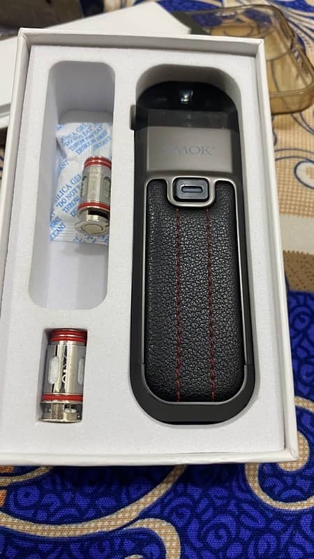 Smok nord 5 kit in box Pack and lush condition. 9