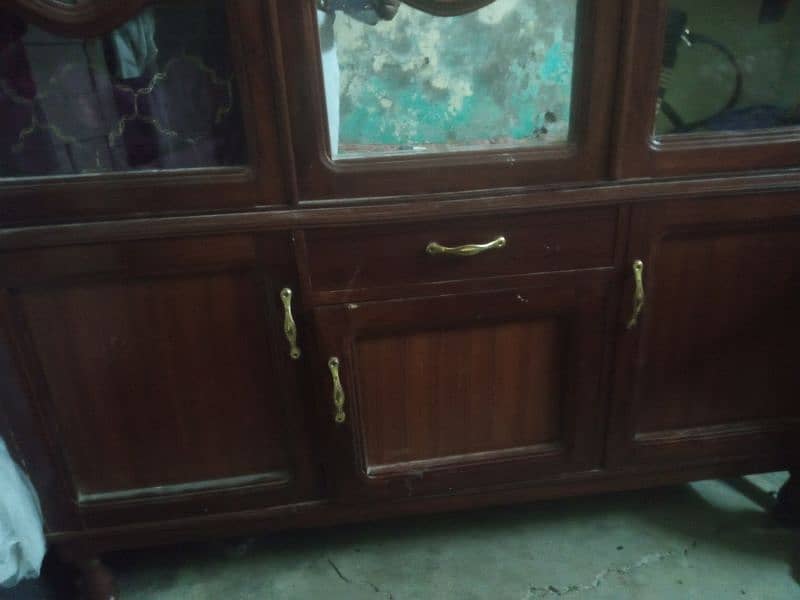 showcase in good condition for urgent sale. 2