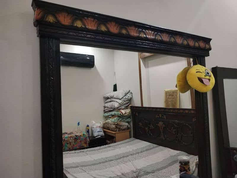 Wooden Bed Set for sale (King Bed + Mirror Dressing) 4