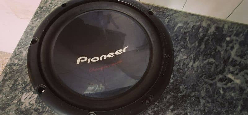 pioneer original subwoofer amplifier 1