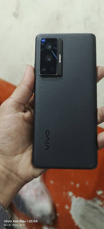 vivo x70 pro 4