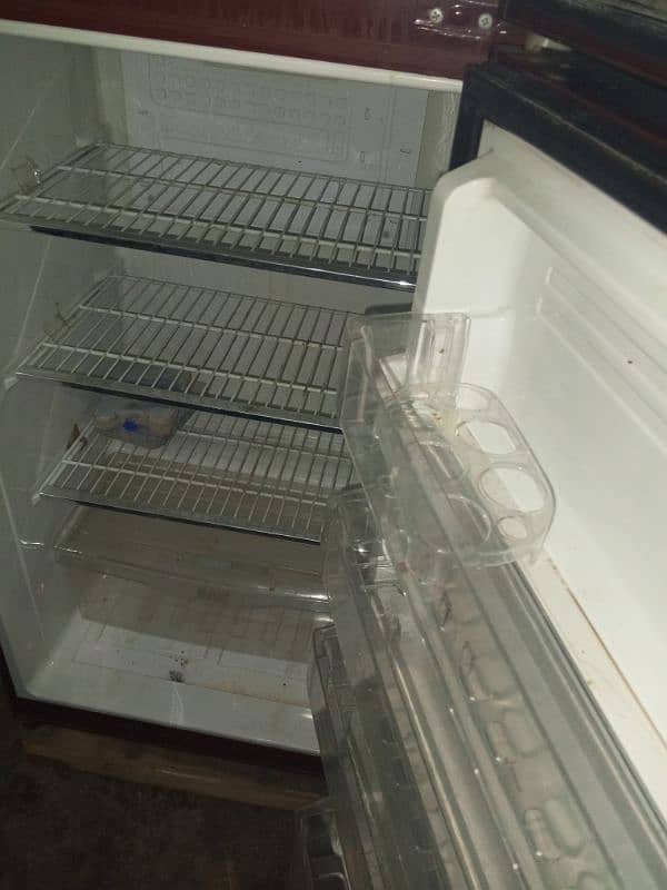 Pel Refrigerator Like A New PRGD-22250 3