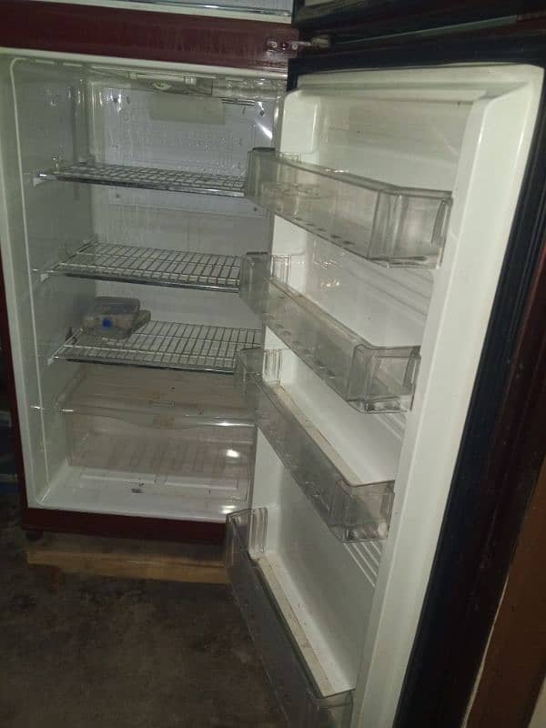 Pel Refrigerator Like A New PRGD-22250 4