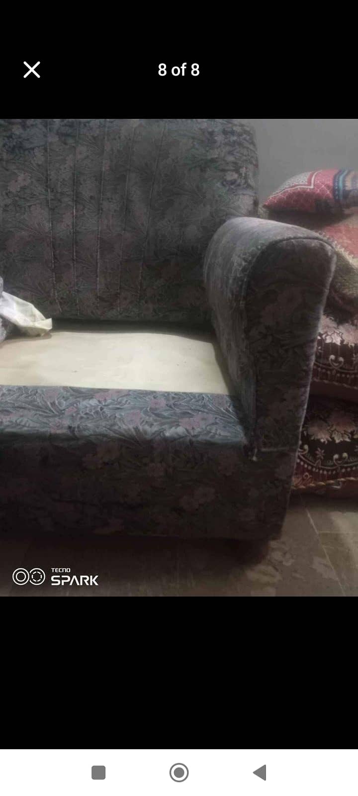 5 Seater Sofa only 5500 Normal Condition 2