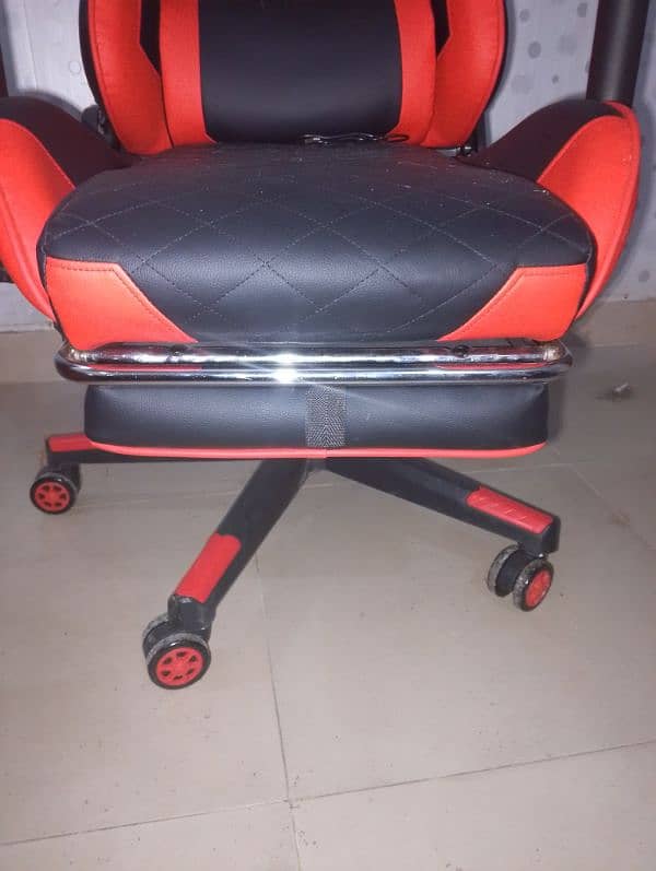 game chairs available 2