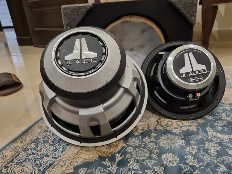 JL Audio 12W6V2-D4 Subwoofer (No Pioneer,kenwood,sony,jbl,jvc,alpine) 2