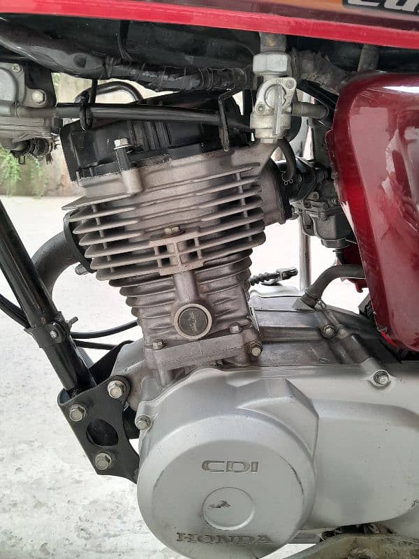 I am Selling my Honda CG125 Very Good Condition 5