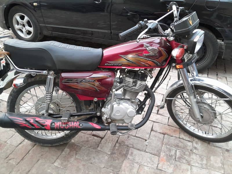 I am Selling my Honda CG125 Very Good Condition 6