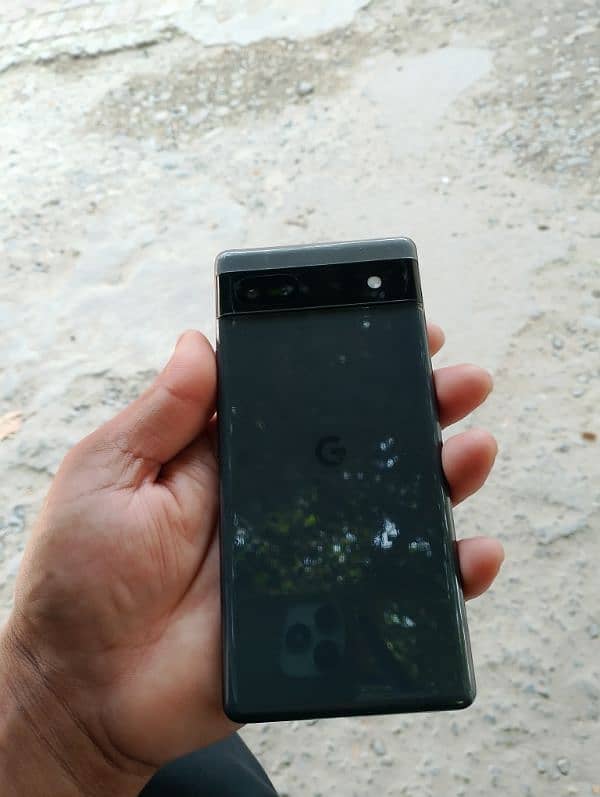 model google pixel 6a. 10/10 full box 2