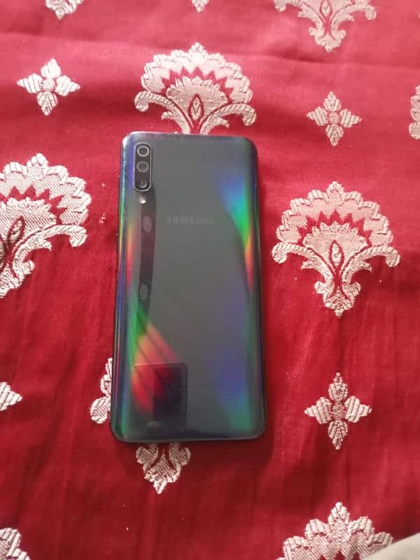 samsung A50 for sale whatsoever no. 030813628037 1