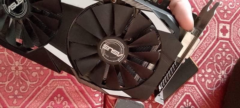 I am selling my rx580 8gb asus card 1