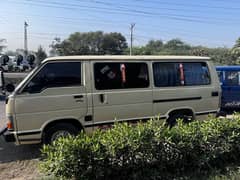 toyota hiace 03214502851