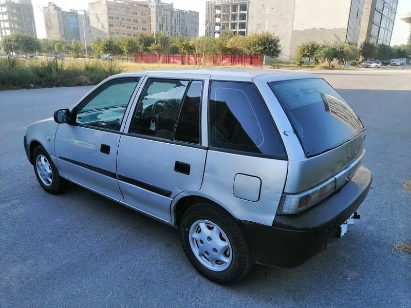 Suzuki Cultus VXR 2015 3