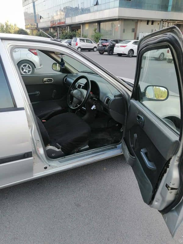 Suzuki Cultus VXR 2015 12