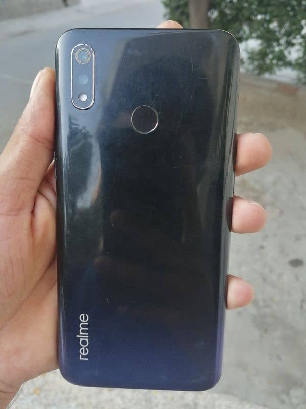 Realme C3 4 64 1