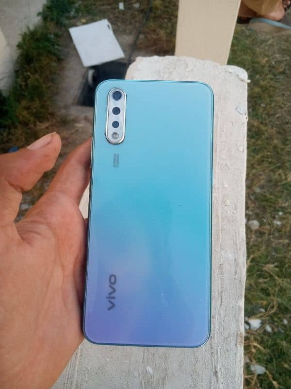 vivo s1 4