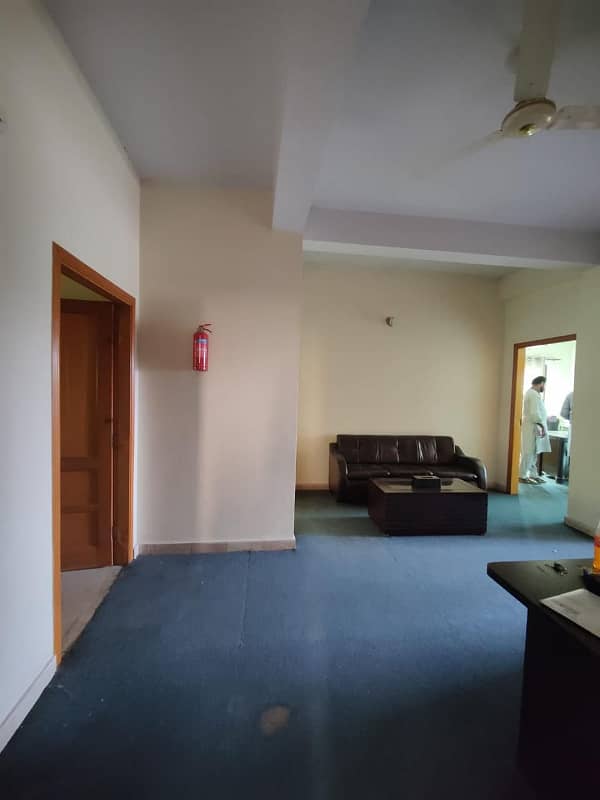 3 Bed Corner Flat For sale in G-15 Islamabad 4