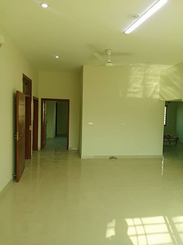 40x80 upper portion for rent in G-15 Islamabad 0