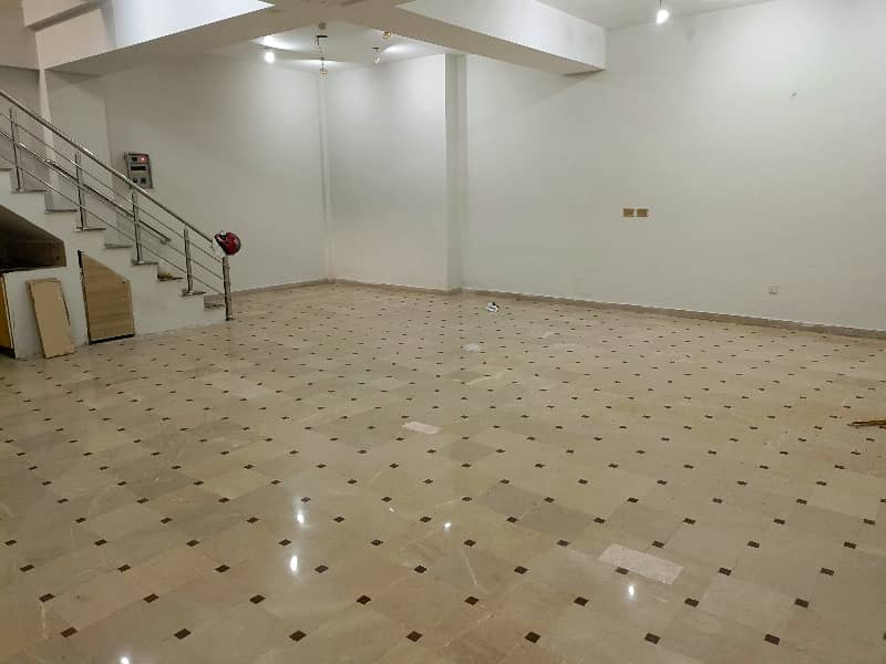 5,Marla Commercial Basement Hall Attach bath Available For Office Use In Johar Town Near Emporium Mall 4