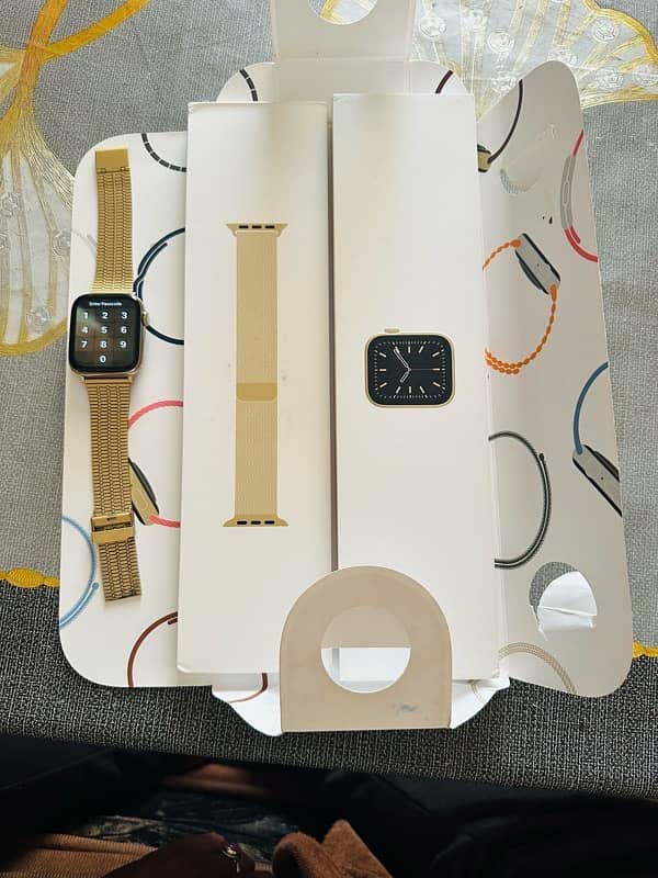 Apple watch series 6 44mm Gold Stainless 5