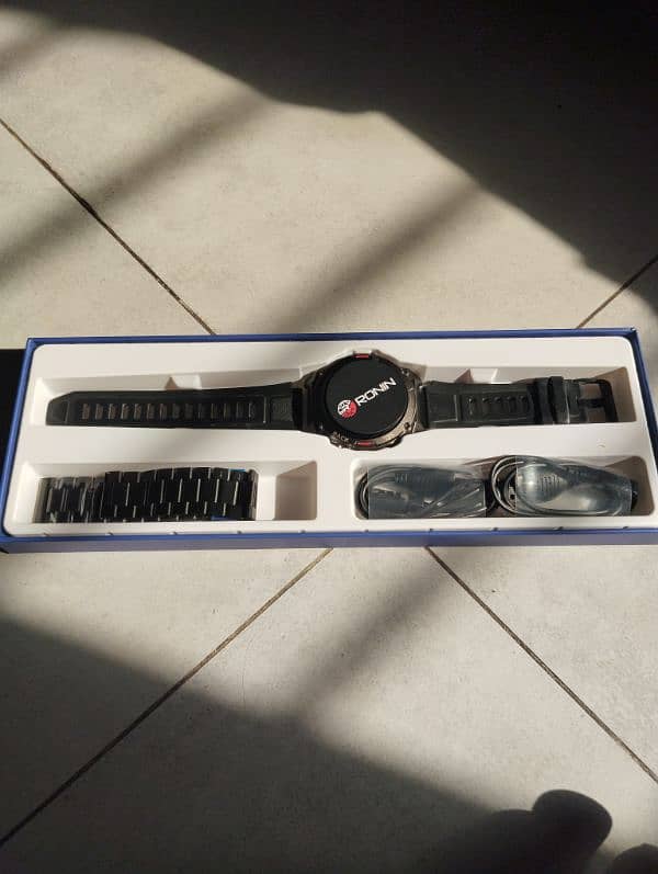 Ronin R-011 LUXE SMART WATCH 2