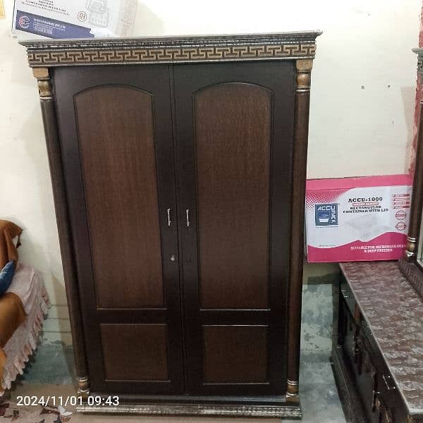 double wooden bed set / bedroom furniture/dressing /showcase/ cupboard 4