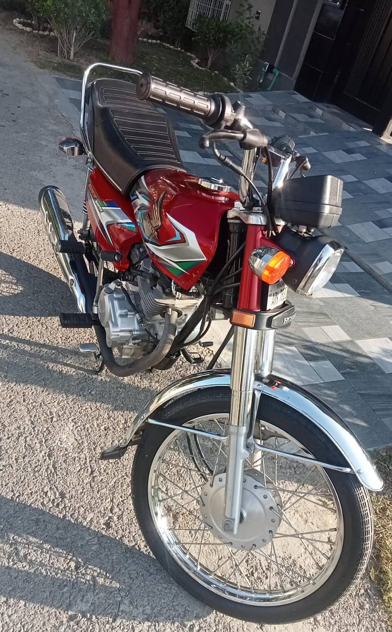 Honda CG 125 2023 0