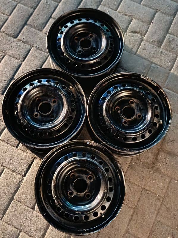 Car 5 Rim 13" Honda city Caltus Suzuki Alto 0