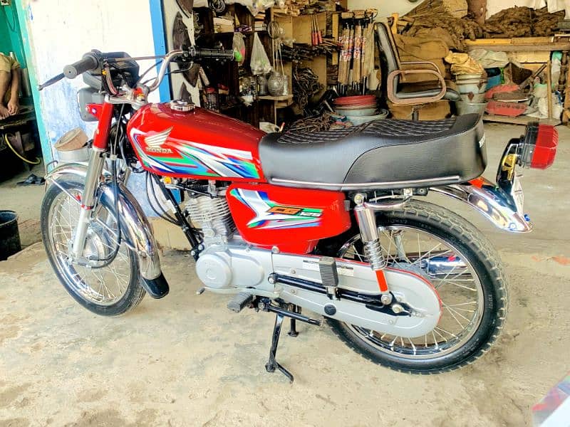 Honda 125 for sale full new condion hai no opan no reipar all ok 3