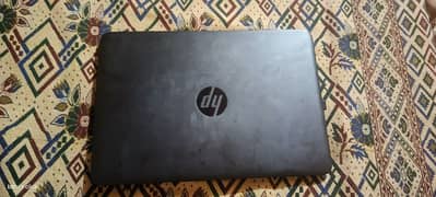 HP Elite book 820