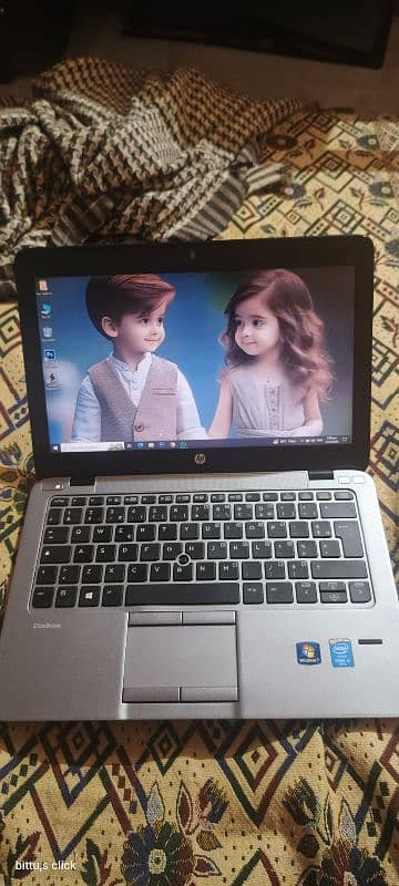 HP Elite book 820 4