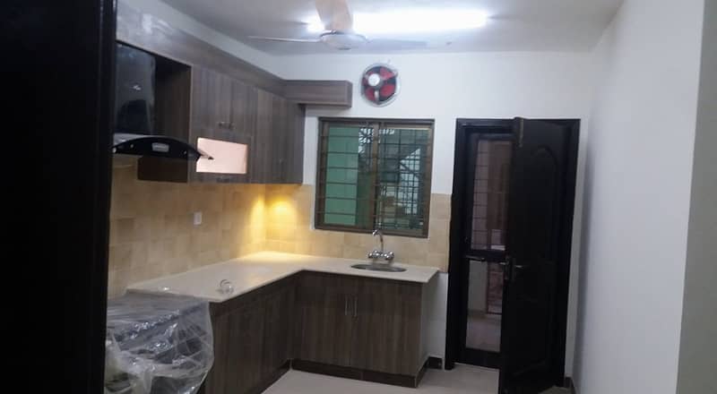 12 Marla 4 bed Flat for Rent in Askari 11 -Sector B 20