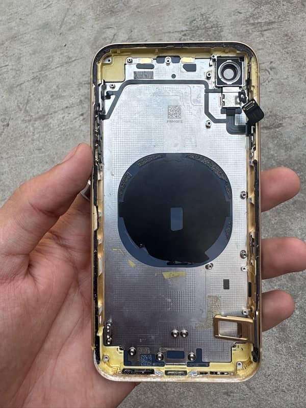 iPhone XR back body 5