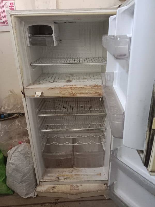 refrigerator for sale 2