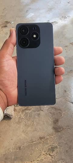 Tecno spark 10 pro 8gb 128gb