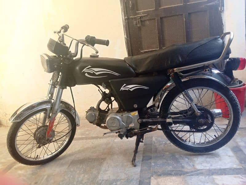 Honda CD 70- 10 modal 8