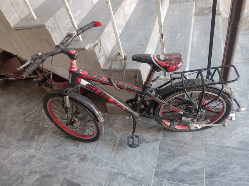 12 years kid bycycle in very reasonable price 1