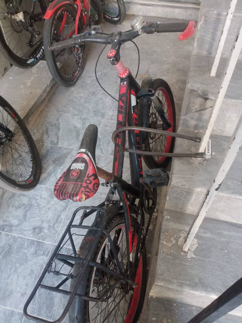 12 years kid bycycle in very reasonable price 2