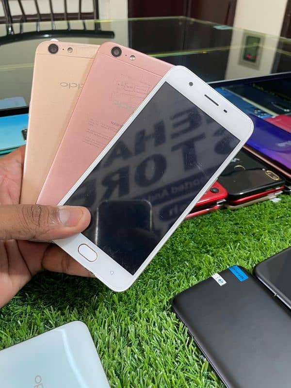 Vivo Y83 Oppo A57 Vivo Y85 (Fresh stock) 03/05/68/90/616/ 0