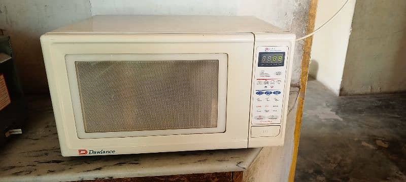 dawlance microwave large size 14 inch plate 100%working 6