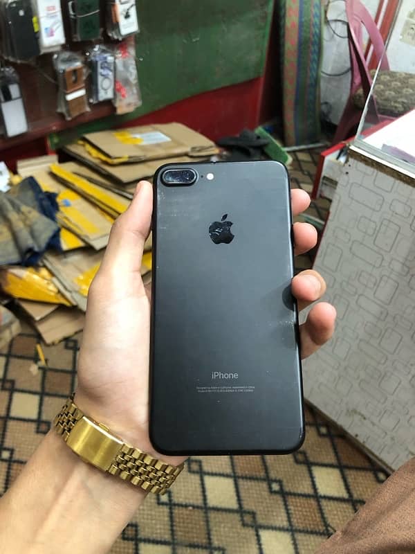 iPhone 7 Plus 0