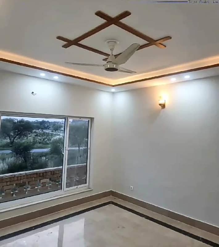 1.4 Kanal upper Portion Available for rent in D-12 Islamabad 5