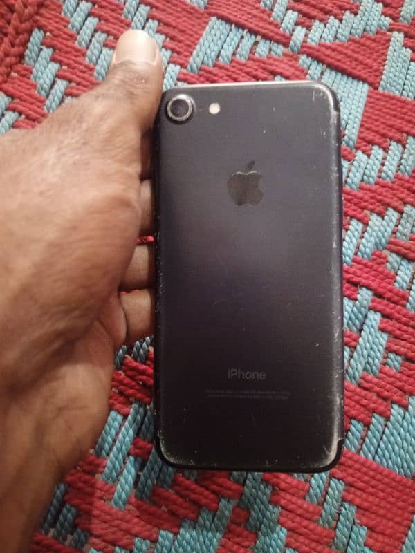 I phone 7 pta approved 32GB 1